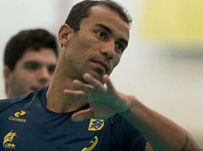 Cleryston é um dos selecionados para defender o Brasil no Handebol na França