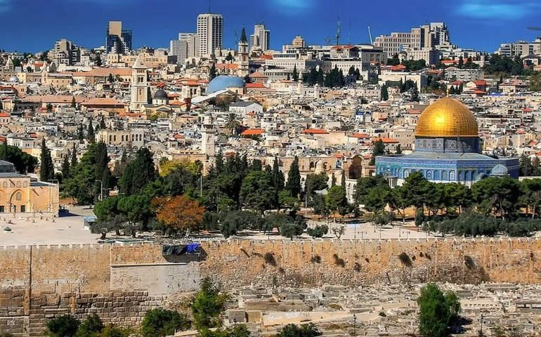 Hamas pede que palestinos fiquem prontos para defender a Mesquita de al-Aqsa nas preces de sexta pelo Ramadã