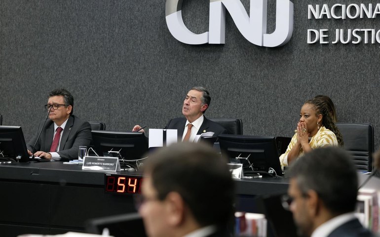 IA na Justiça: absolvição de acusado de estupro em MG expõe vulnerabilidades?