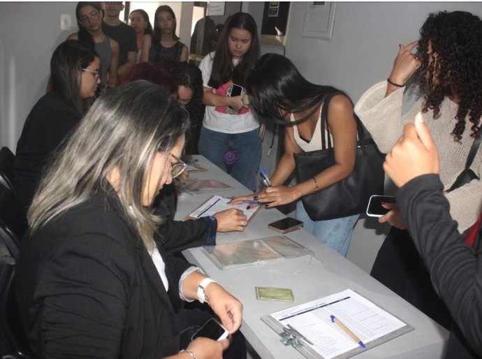 Alunos de Biomedicina do Cesmac conquistam as primeiras colocações em processo seletivo da Santa Casa de Maceió