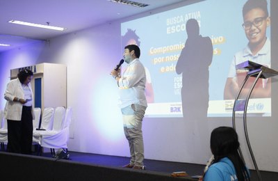 Secretário de Educação, José Neto, participa de Encontro da Busca Ativa Escolar