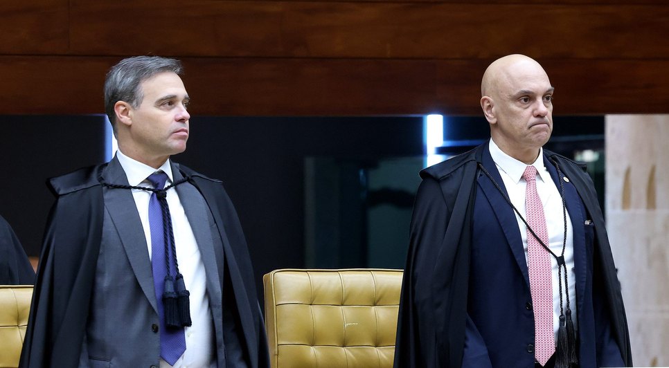 Crise no STF acontece após Mendonça expor mensagens entre Moraes e banqueiro do Master