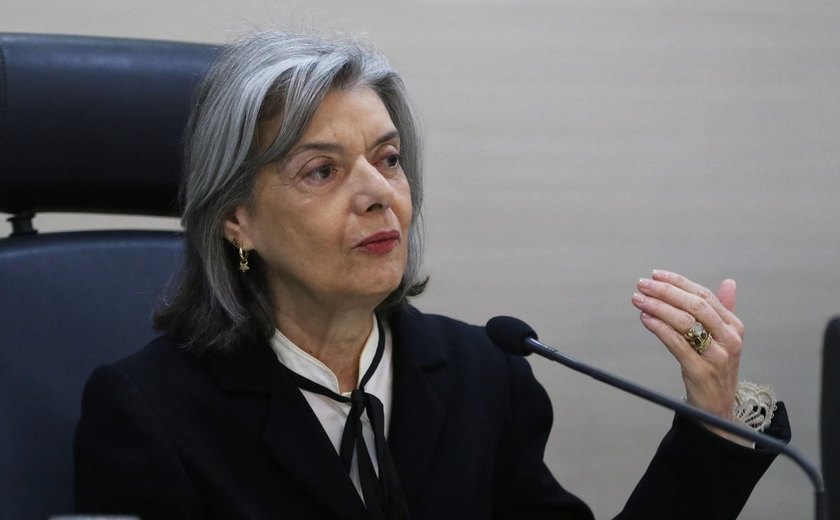Cármen Lúcia mantém condenação de Deltan por Power Point contra Lula