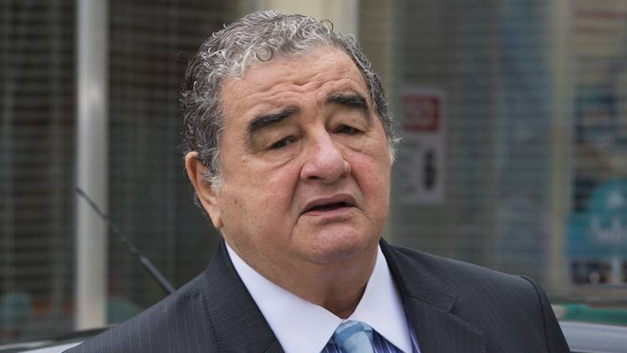 Ator Otávio Augusto é internado às pressas por arritmia cardíaca