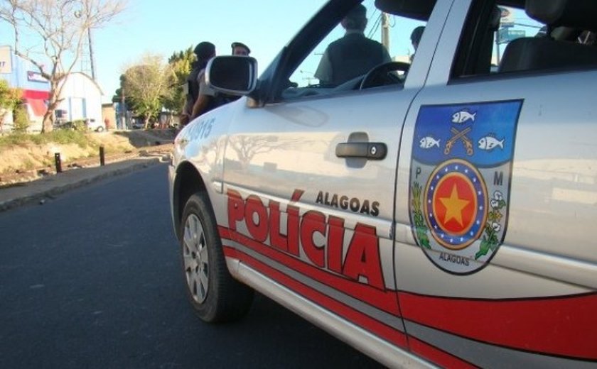 Três jovens são assassinados e uma mulher fica gravemente ferida em Santana do Ipanema