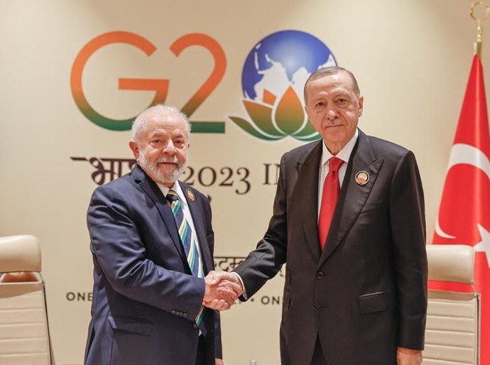 Lula se reúne com o presidente da Turquia durante Cúpula do G20