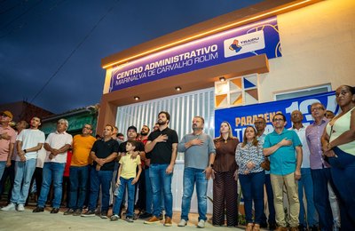 Traipu 134 anos: Prefeitura inaugura Centro Administrativo e entrega ambulância ao Povoado Santa Cruz