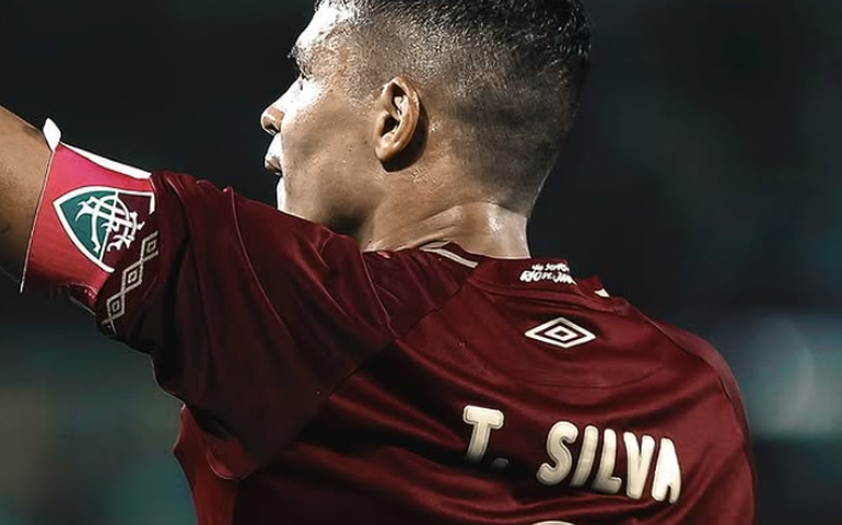 Thiago Silva faz de voleio no último lance e salva o Fluminense diante do Juventude