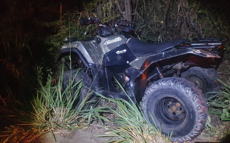 Homem morre após colisão entre quadriciclo e van em rodovia de Maragogi