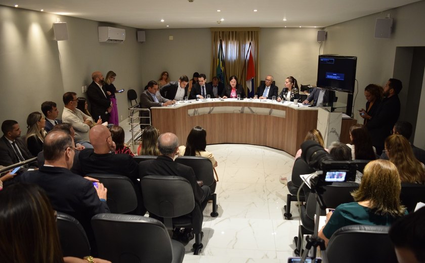 Assembleia discute problemas de pacientes oncológicos em Alagoas