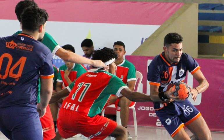 Atletas de Handebol vão representar Arapiraca nos JUBs Atléticas em Natal (RN)