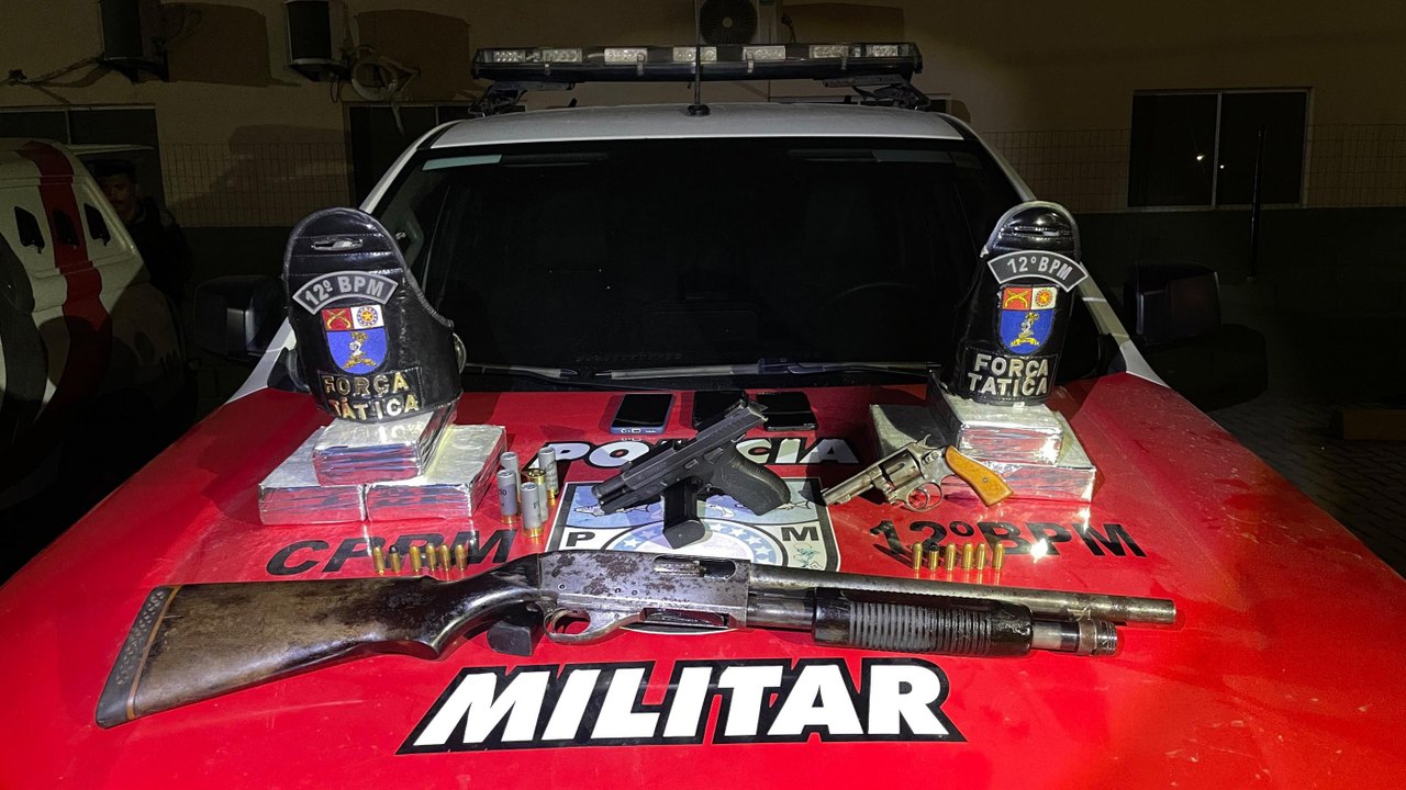 Militares do 12º BPM prendem 'GG' com 10 kg de cocaína e três armas de fogo