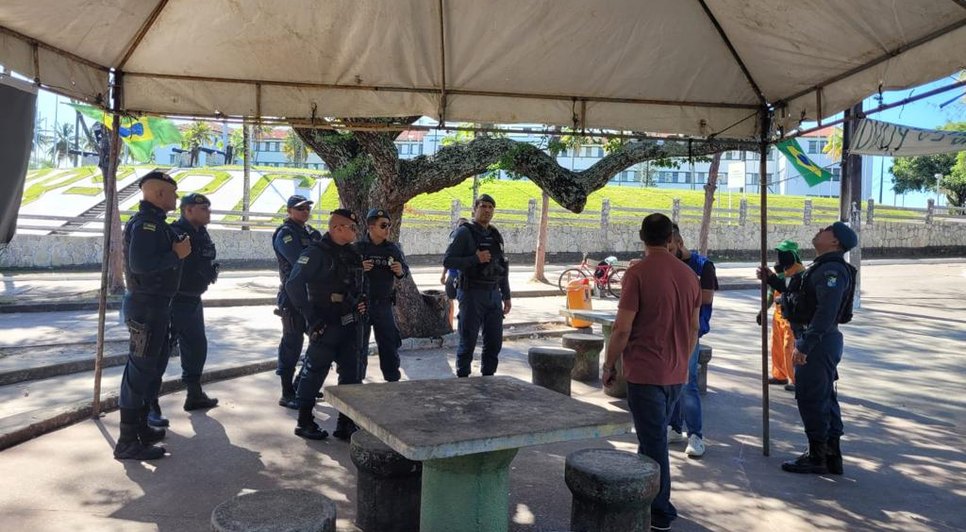 Policiais desmontam acampamento de manifestantes em Aracaju / Foto: Foto: SPP/ Divulgação