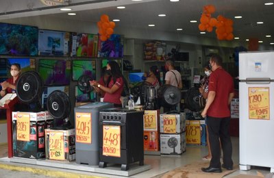 Mesmo abaixo da média nacional, endividamento das famílias de Maceió continua alto