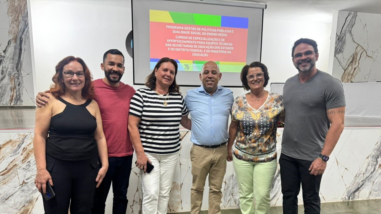 Seduc participa de formação promovida pelo MEC para reestruturação do Ensino Médio