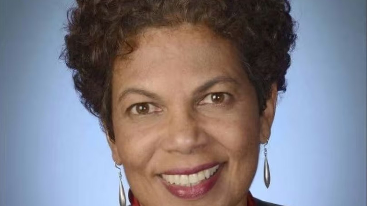 Mulher é detida no Texas por ameaçar juíza negra que preside processo contra Trump