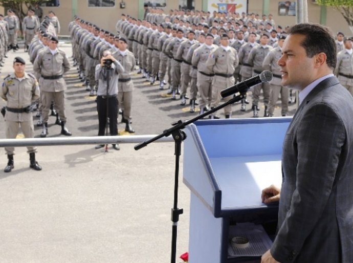 Governador forma mais uma turma da reserva técnica da Polícia Militar