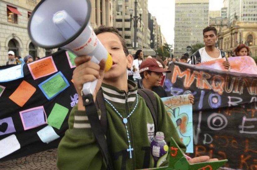 Estado leva 'Tenda da Juventude' e 'Participaê' para o Sertão