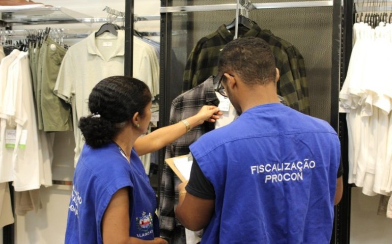 Procon Alagoas realiza pesquisa de preços de São João em Maceió