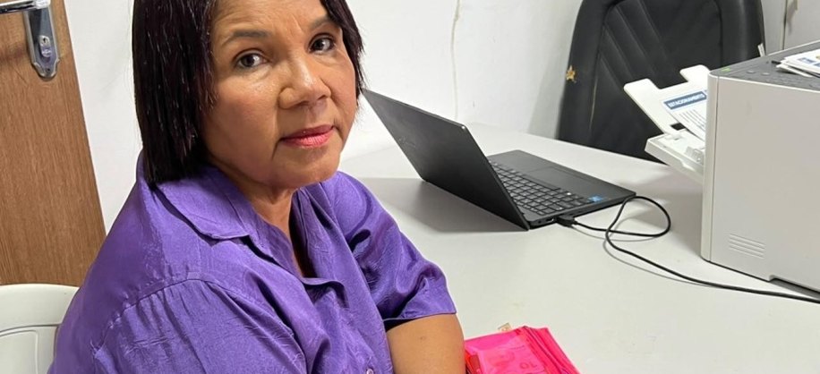 Maria José Félix garantiu a credencial de estacionamento para pessoa idosa. Foto: Ascom DMTT