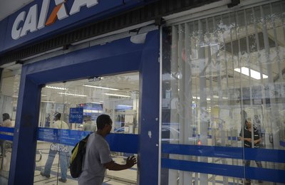 Bancos poderão conceder empréstimo com garantia do FGTS