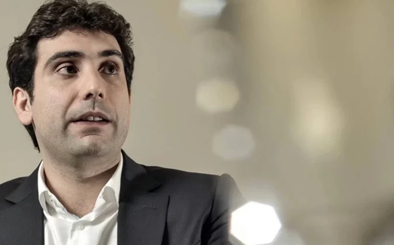 Galípolo: BC tem visto queda estrutural no valor da poupança, que financia setor imobiliário