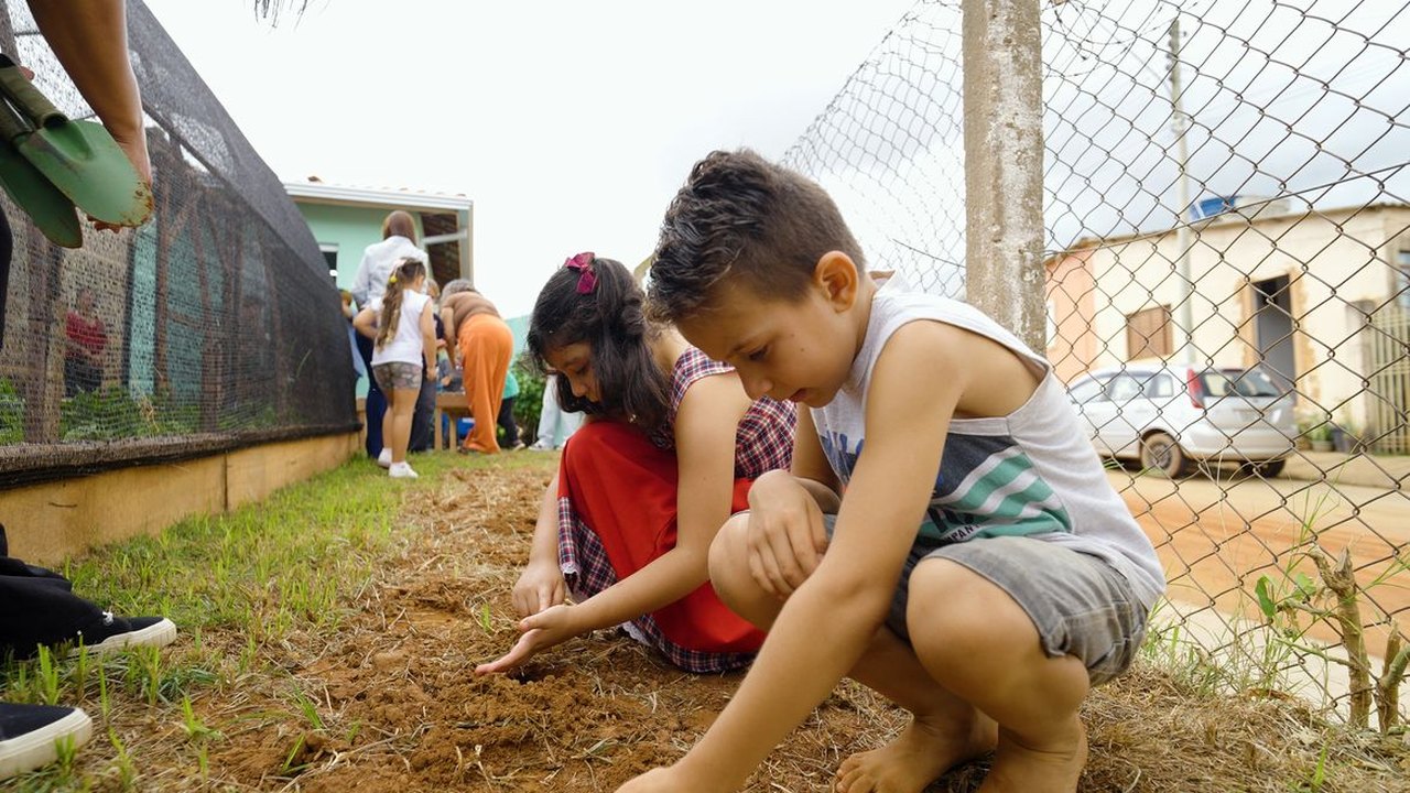 Natureza e saberes tradicionais guiam projeto premiado em escola rural
