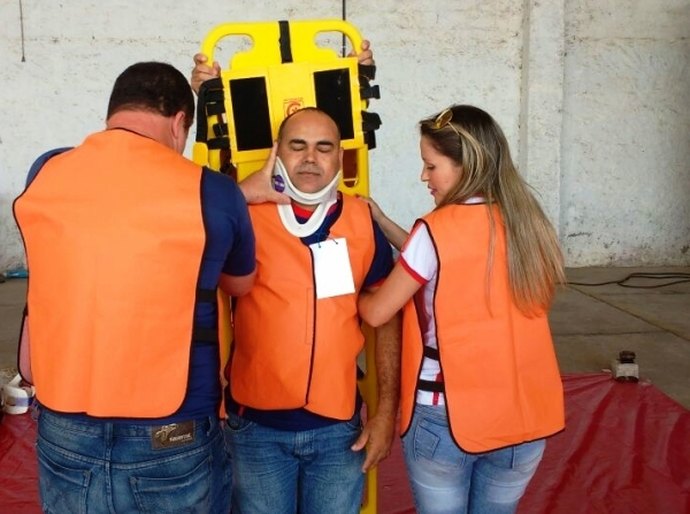 Samu Arapiraca realiza atualização prática em atendimento pré-hospitalar
