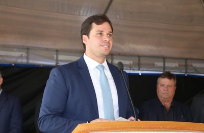 Prefeitura e Associação Comercial buscam soluções para ajudar comerciantes deodorenses