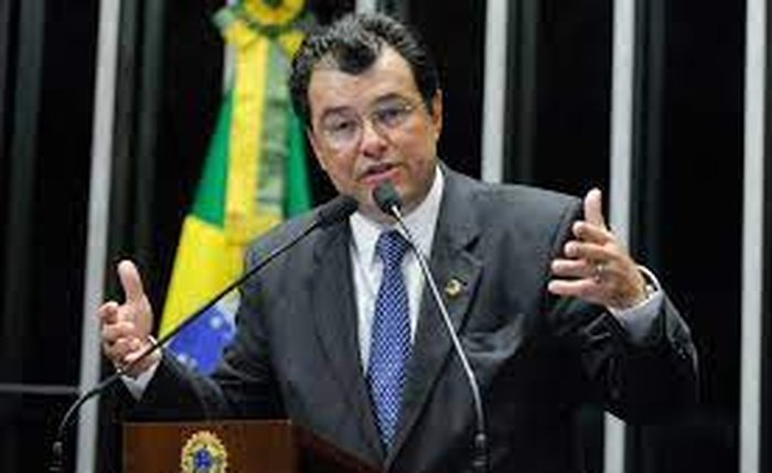 senador Eduardo Braga
