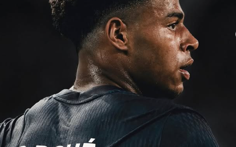 Désiré Doué, do PSG, é eleito Golden Boy 2025