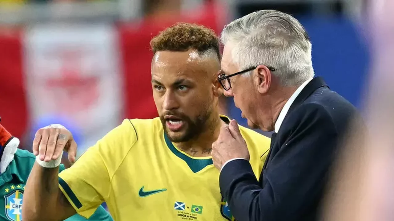 Ancelotti revela insatisfação de Neymar com reserva na Copa, mas elogia postura