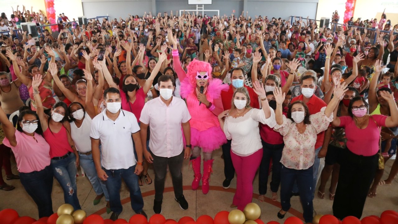 Todas as participantes são ligadas aos principais programas sociais do Município.