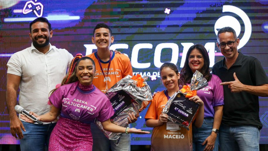 Arena Pajugamer impulsiona a educação, premia alunos da rede municipal e fortalece campanha “Se liga no Ideb!”