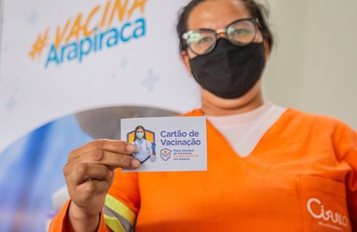 Arapiraca: Garis e margaridas recebem primeira dose de vacina contra a Covid-19