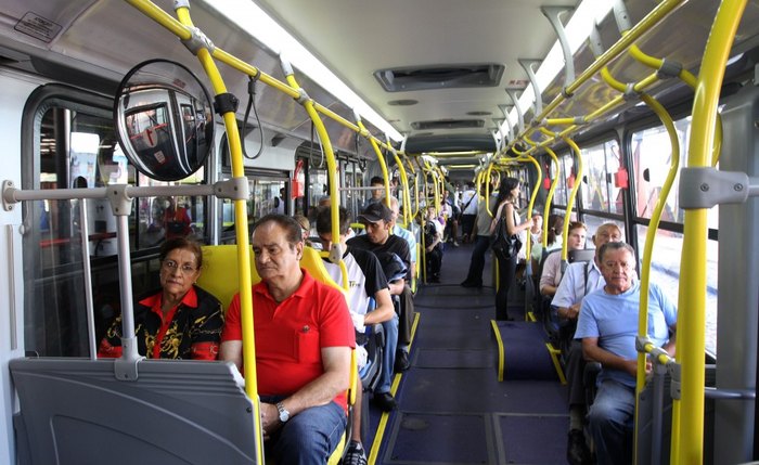 Carioca começa 2016 pagando mais por ônibus, barcas e trens Carioca começa 2016 pagando mais por ônibus, barcas e trens
