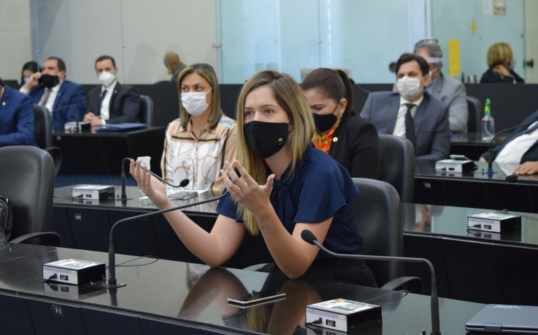 Deputada Cibele Moura destina R$ 28,7 milhões em emendas ao Orçamento para combate à violência contra mulher