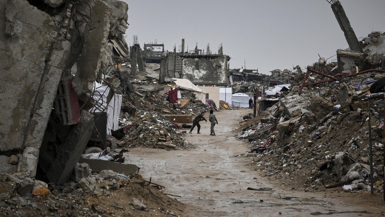 Objetivo dos EUA em Gaza é conter a influência de Rússia e China no Oriente Médio, notam analistas