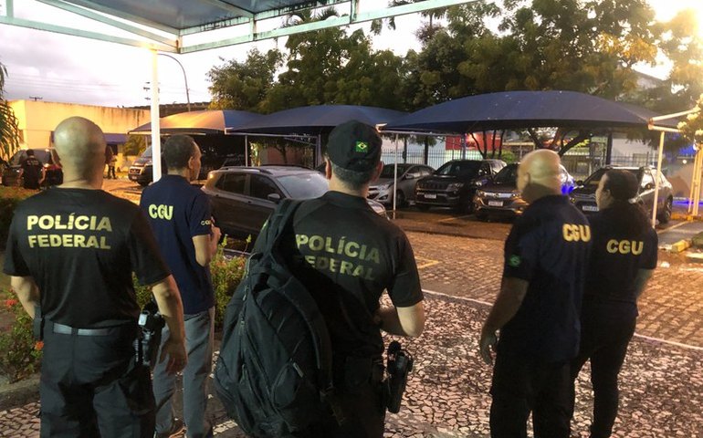 Morador de Marechal Deodoro é alvo de operação da Polícia Federal contra pornografia infantil