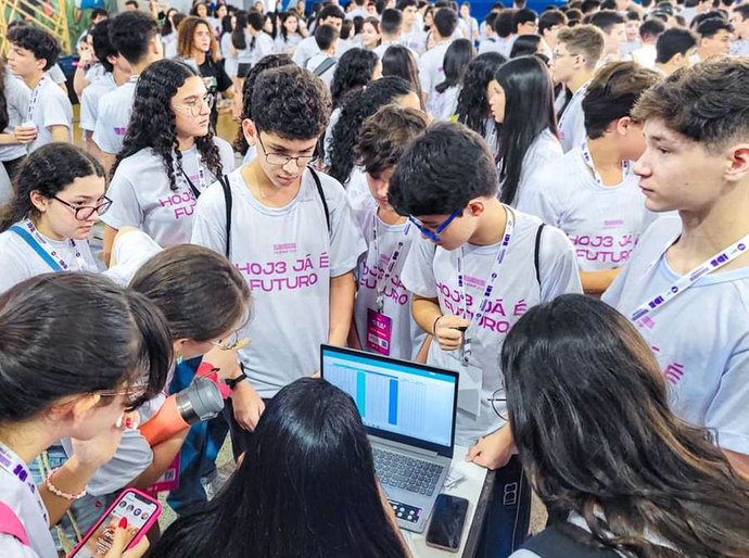Escolas do Nordeste se destacam entre as melhores do país no Enem 2025