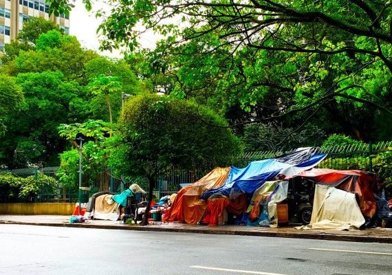 Prefeitura de São Paulo propõe salário para quem acolher morador de rua