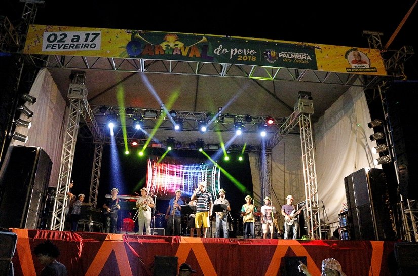 Carnaval do Povo encerra a terça com bailinho, frevo e muito axé em Palmeira