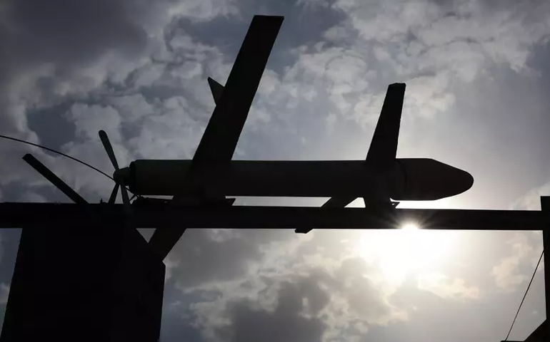 Israel diz que Iêmen disparou míssil em direção de Tel Aviv