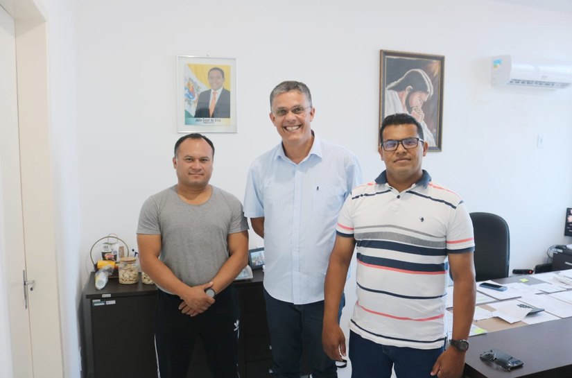 Semede implantará projeto que garante aulas de Karatê para alunos da rede de Palmeira