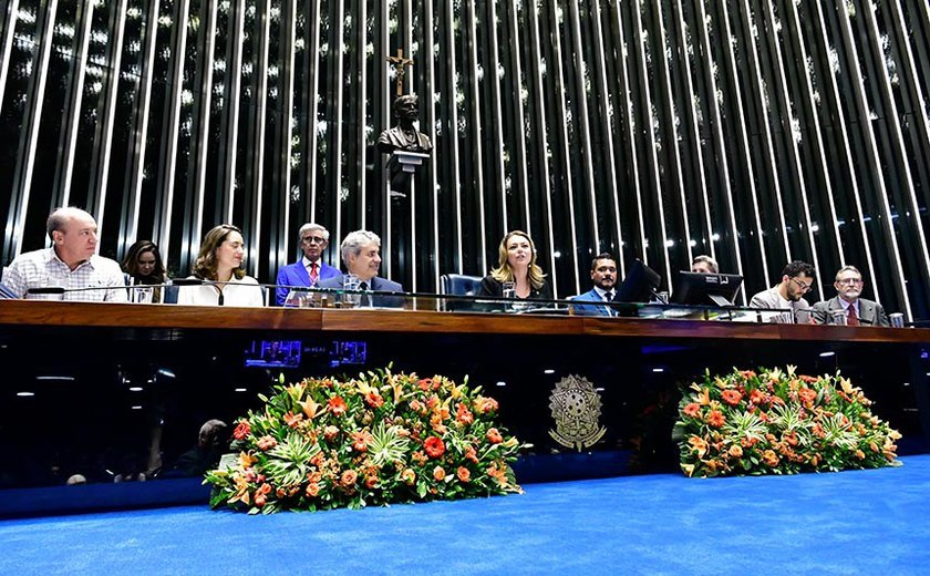 Sessão especial relembra e abre seminário sobre problemas urbanos de Brasília