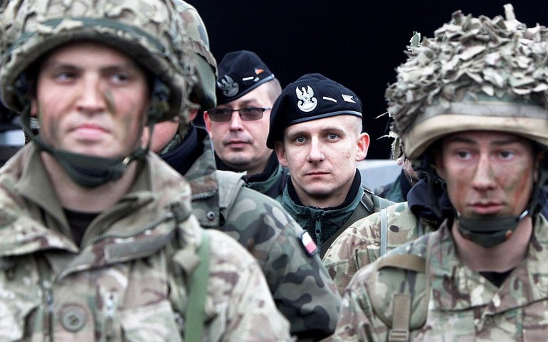 Reino Unido envia apenas oito marinheiros ao Oriente Médio em vez de navio de guerra, diz imprensa