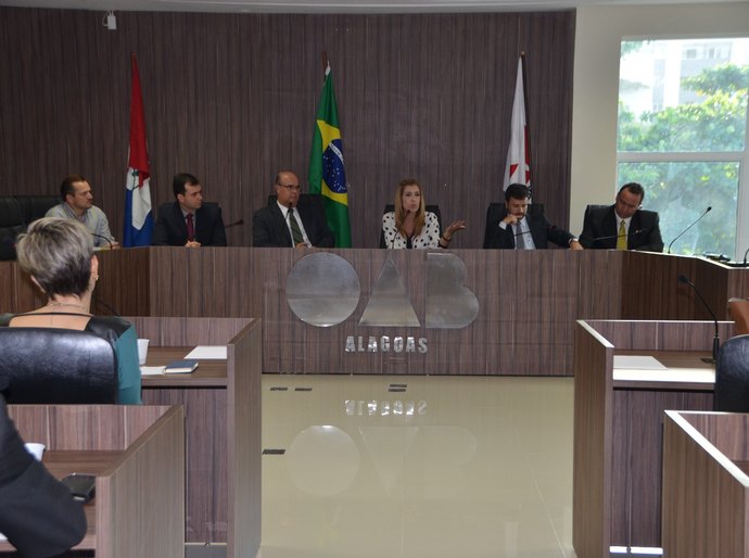 OAB/AL sedia reunião do núcleo de Virtualização da Justiça Estadual