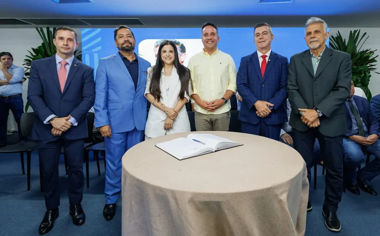 Posse dos novos secretários do PT mostrou força de deputado e a saída de ‘velhos petistas’ que emanavam Poder