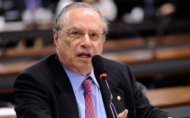 Maluf terá de pagar indenização de R$ 128 milhões à prefeitura de São Paulo