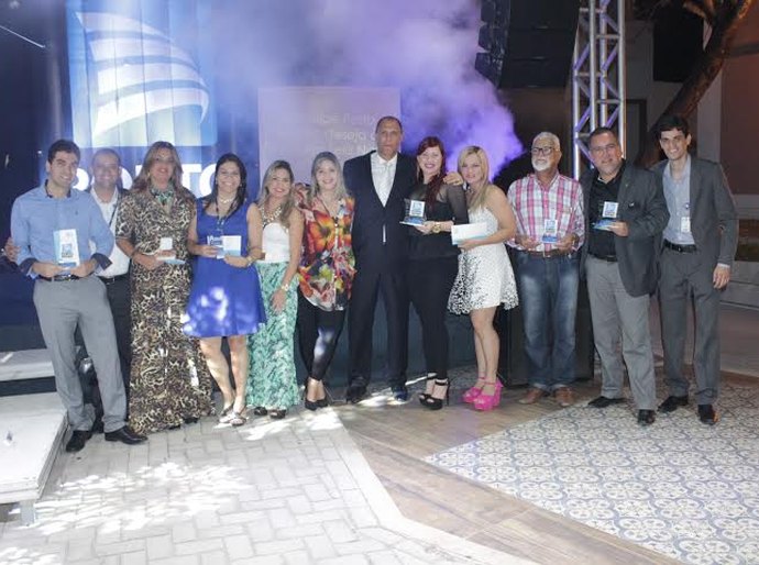 Porto Seguro entrega Prêmio Destaque 2015 em clima de confraternização